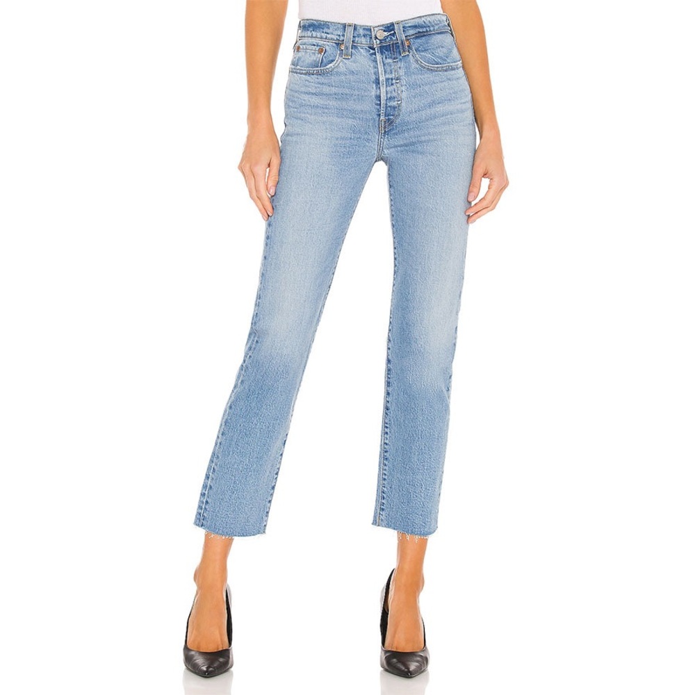 NWT Wedgie Straight Fit Women’s Jeans: Tango Hustle Medium Wash